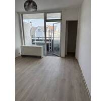 Renovierte 2-Zimmer-Stadtwohnung mit 2 Balkonen - Herford Herford-Stadt