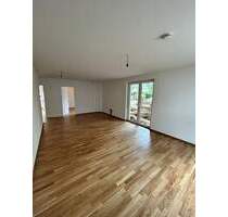++ERSTBEZUG++ ENERGIESPAREND 3 ZKB mit Garten und großer Terrasse - Berlin Lankwitz