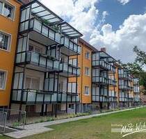 2-Raum-Wohnung mit Balkon zu vermieten - Halle Lutherplatz / Thüringer Bahnhof