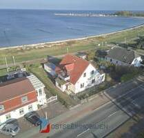 Direkter Ostseeblick - unverbaubar, EFH mit 2 FE-Wohnungen, Teilkeller, PkW-Stellplätze - Glowe
