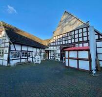 Rarität - Historisches Fachwerkhaus mit 2 Wohneinheiten + Antiquitätencafé, Nähe Luther See - Wunstorf / Luthe