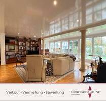 2-Familien Architekten-Wohnhaus. Ca. 339 m² Wohnfläche. Doppelgarage. Grundstück 1.029 m². - Bühl Vimbuch