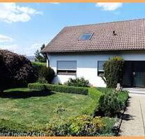 Großzügiges und familienfreundliches 200 qm Haus in BESTER Wohnlage von Langenzenn - Sofort frei !