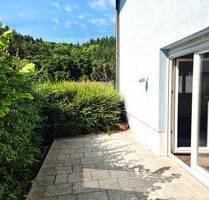 Großzügig geschnittenen, helle 2 ZKB + Terrasse + schönem Ausblick ins Grüne - Weinheim Müll