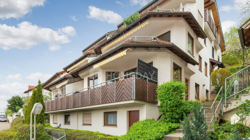 Exklusives Wohnen mit Traumblick: Moderne 2,5-Zimmer-Wohnung mit Tiefgarage, Loggia und Balkon - Oberboihingen
