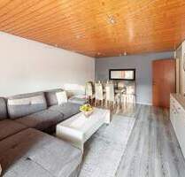 Familienfreundliches, Modernisiertes Apartment mit Balkon in Friedrichshafen