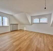 Stilvolle 4-Zimmer-Wohnung in Schwandorf - frisch renoviert & sofort bezugsfrei