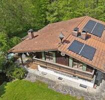 Alpenflair inklusive - Einseitig angebautes EFH mit 6 Zimmern, Sauna & Garten, sofort bezugsfrei - Fischbachau Hammer