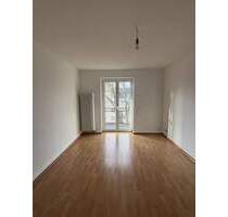 Möckern...Top geschnittene 2-Raum-Whg. mit Balkon+Eckwanne! - Leipzig Wahren