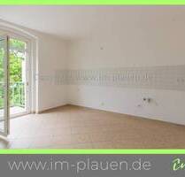 WEST-Balkon - zwei Zimmerwohnung zur Miete + EBK + Laminat + Bad mit Wanne - - Plauen Stadtmitte