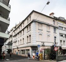 Sanierungsbedürftiges WGH, ca. 600m², Fußgängerzone von Bonn City, kann leer übergeben werden