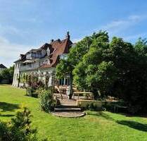 Dachgeschosswohnung in Wabern-ZENNERN zu vermieten, 5 Zimmer, Küche, Bad, Balkon, Stellplatz, Abstellräume, Kellerraum - Fritzlar