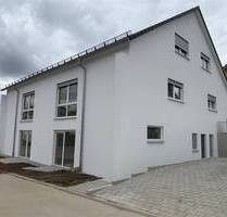 Exklusive Neubau-Doppelhaushälfte in Burgberg - stilvolles Wohnen mit Komfort - Giengen an der Brenz