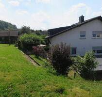 Großzügiges Haus mit schönem Garten, Garage und Carport - Heiligenmoschel