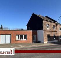 Großzügiges Wohnhaus mit zwei Anbauten und weitläufigem Grundstück - Übach-Palenberg Frelenberg