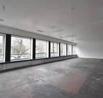 Attraktive Büro-Praxis-Ladenfläche im 1. OG in bester Lauflage - Hamburg-Barmbek Barmbek - Nord