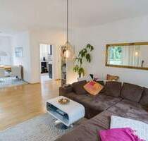 Familienfreundliche 4-Zimmer-Wohnung mit Balkon in Wiesbaden Erbenheim