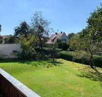 KNIPFER`S IMMOBILIENSCHÄTZE - TOP Lage - Einfamilienhaus mit Potenzial und tollem Garten in Diedorf