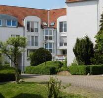 Schöne großzügige 3-Raum-Wohnung im 1. OG mit Einzelgarage - langjährig vermietet - Leipzig Lützschena-Stahmeln