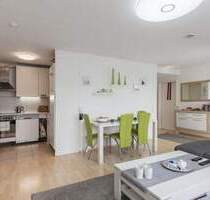 Moderne 2-Zimmer-Wohnung mit Balkon in Esslingen am Neckar, Oberesslingen