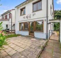 ++ Sofort zu übernehmendes EFH mit viel Platz und schönem Garten ++ - Neuhausen auf den Fildern