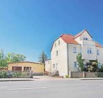 Mehrfamilienhaus mit 3 Wohnungen und großem Werkstattgebäude in Jessen (Elster) OT Holzdorf