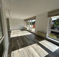 3-Zimmer-Wohnung in direkter Ostseenähe, Süd-West Balkon, 2 TG-Plätze - Glücksburg