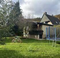 Naturnah am Werraradweg - großes Einfamilienhaus mit Garten und Nebengelass - Amt Creuzburg Buchenau