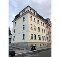 Vollvermietetes MFH mit Garagen, Hinterhaus und einem extra Grundstück! - Meerane