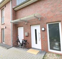 Topmodernes, neuwertiges Reihenendhaus als Wohnungseigentum mit Pkw-Stellplatz in zentrumsnaher Stadtlage - Cloppenburg