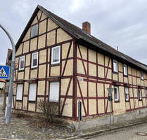 Schönes Fachwerkhaus mit großer Schraubergarage Scheune in Silstedt - Wernigerode