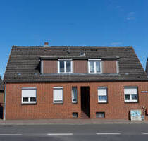 Mehrfamilienhaus mit 6 Wohneinheiten & großem Baugrundstück in zentraler Lage von Lauenburg - Lauenburg/Elbe