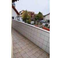Schöne 3 Zimmer-Wohnung -1.OG - Südbalkon -Hausmeister-90522 Oberasbach