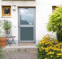 KfW-60 Reihenmittelhaus am Feldrand, mit Blick zum Taunus - Frankfurt am Main Nieder-Eschbach