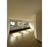 Helle 2 ZKB-Innenstadt-Wohnung im neu renovierten Stadthaus - Alzey
