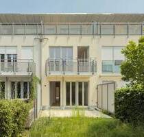 Familienfreundliches Reihenhaus mit Garten, Garage & Stellplatz in ruhiger Lage von Poing