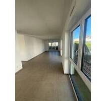 RESERVIERT! freundliche 2 Zimmerwohnung im Obergeschoss mit Balkon zu verkaufen - Neuberg Ravolzhausen