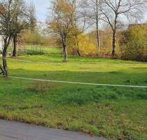 Baugrundstück ca. 372 m² für eine DHH max. 8,0 x 11,00 E+1+D in Hintsberg-Steinhöring zu verkaufen!