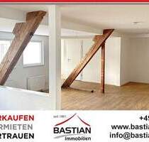 Big City Life: Zentrum. 140 m². Erstbezug. Dachgeschoss. Terrasse. Repräsentatives Gebäude. - Worms Innenstadt