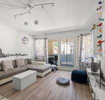 Großzügige zentral gelegene 2-Zi-ETW mit Loggia und TG Platz in 79183 Waldkirch