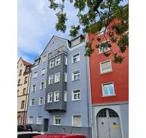 Charmante 2-Zimmer-Wohnung mit Einbauküche in Bestlage im Nibelungenviertel - Nürnberg Glockenhof