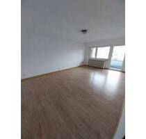 Helle 3 Zimmerwohnung mit großem Balkon in Rielasingen zu vermieten - Rielasingen-Worblingen