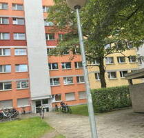 Privatverkauf ohne Maklerprovision: 2,5-Zimmer-Wohnung mit Süd-Loggia in Perlach - München Ramersdorf-Perlach