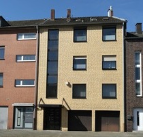 Top gepflegtes Mehrfamilienhaus in MG-Lürrip - perfekt für Anleger oder Eigennutzer! - Mönchengladbach