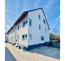 Attraktives 6-Zimmer-Reihenendhaus mit gehobener Ausstattung PV mit Bat. Entkalkung Wärmepumpe - Hemsbach