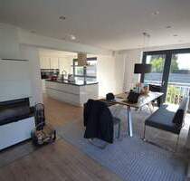 Kernsaniertes Einfamilienhaus mit großen Grundstück - Fürth Vach