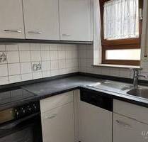 Die erste eigene Wohnung? Hier ist sie - 2,5 Zimmer Wohnung in schöner Lage in Sindringen