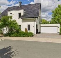 Stilvoll wohnen in Lette: Freistehendes Einfamilienhaus mit offenem Wohnkonzept - Oelde