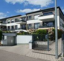 Schicke lichtdurchflutete zentral gelegene 3-Zimmer-Wohnung mit Balkon inklusive TG-Stellplatz! - Bietigheim-Bissingen