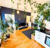 Diese Zwei-Zimmerwohnung in bester Lage erwartet Sie samt Einbauküche und Balkon !! unbefristet !! - Berlin Charlottenburg